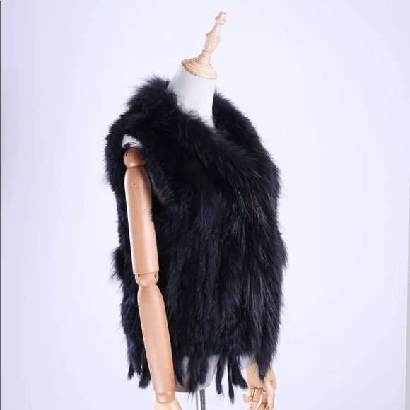 Real Rabbit Fur vest with Raccoon collar - Picture 1 of 7